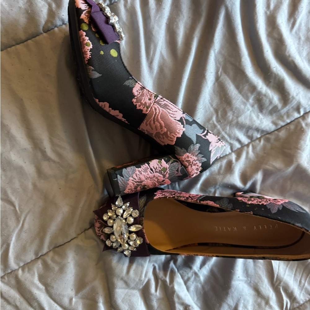 Kelly & Katie Pink and Black Floral Heels